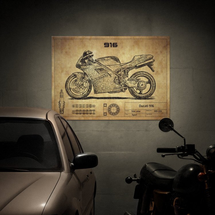 Ducati 916